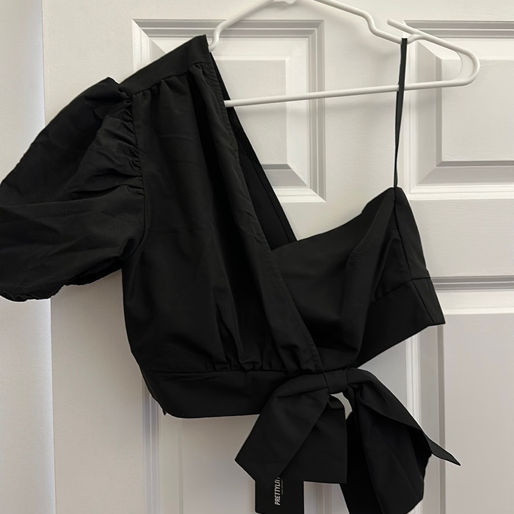 One shoulder, cropped, size zip with bow top